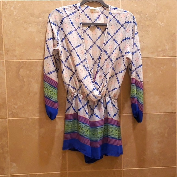 Beach coverup romper, sheer, size medium run small - Picture 2 of 3